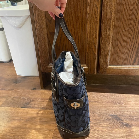 Coach Dark Blue and Brown Tote Bag - Picture 2 of 8